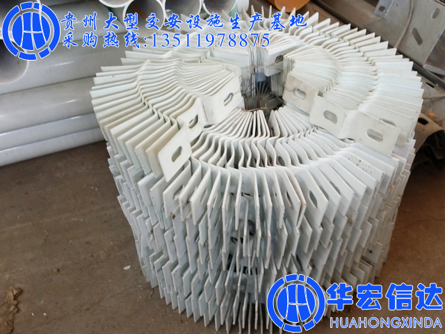 ����ͨ�幫·���λ����м����